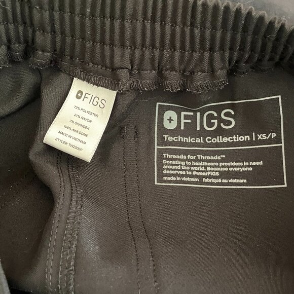FIGS women's Yola™ - Skinny Scrub Pants, Black, XS - Picture 11 of 11